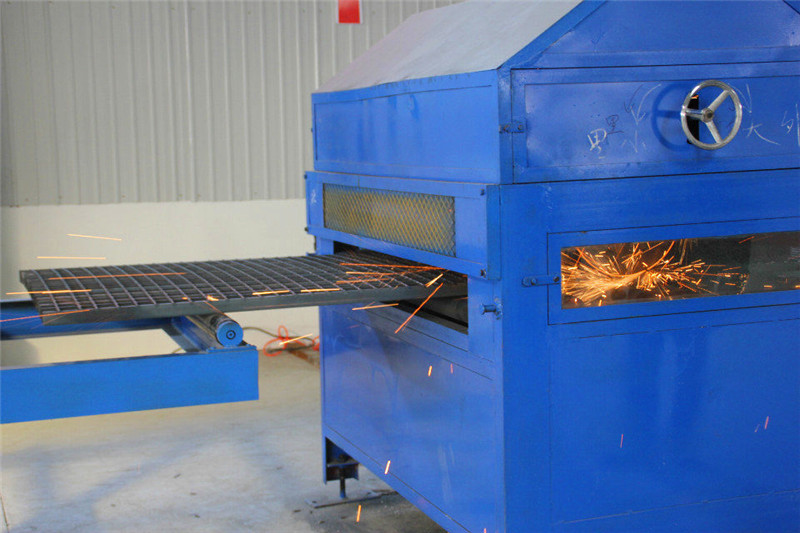 機器焊接鋼格柵板